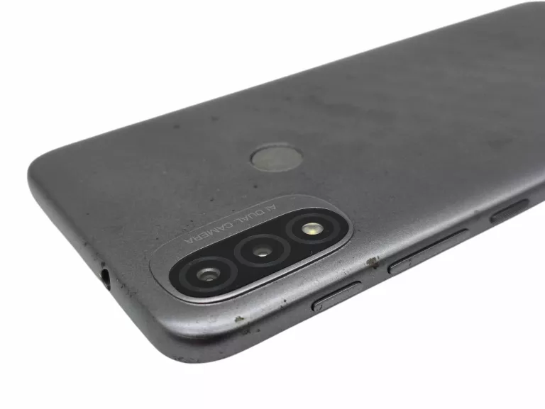 motorola-moto-e20-2-32gb-przekatna-ekranu-650