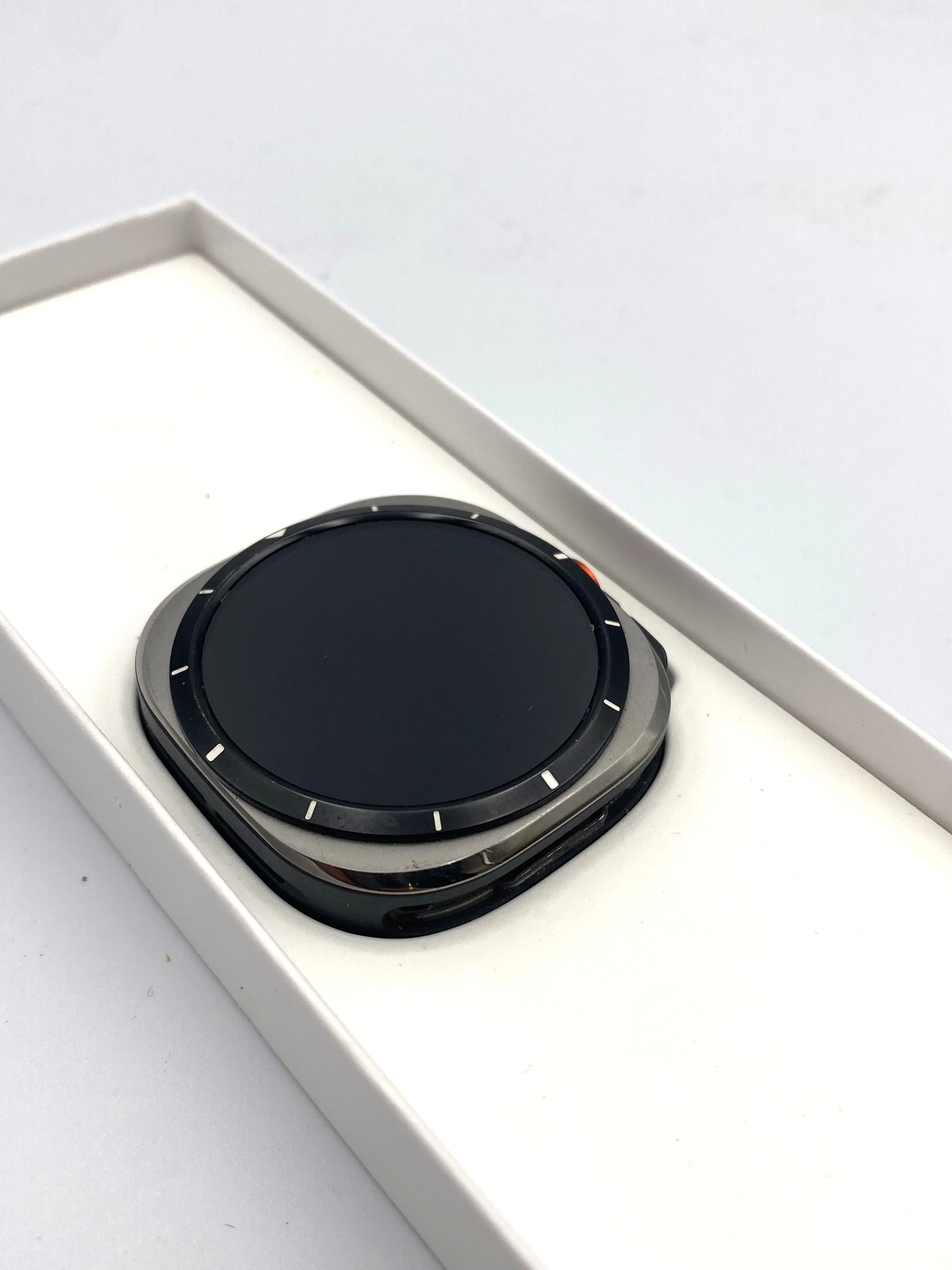 samsung-galaxy-watch-ultra-ean-gtin-8806097625308