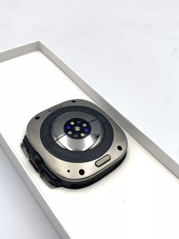 samsung-galaxy-watch-ultra-stan-11323-2