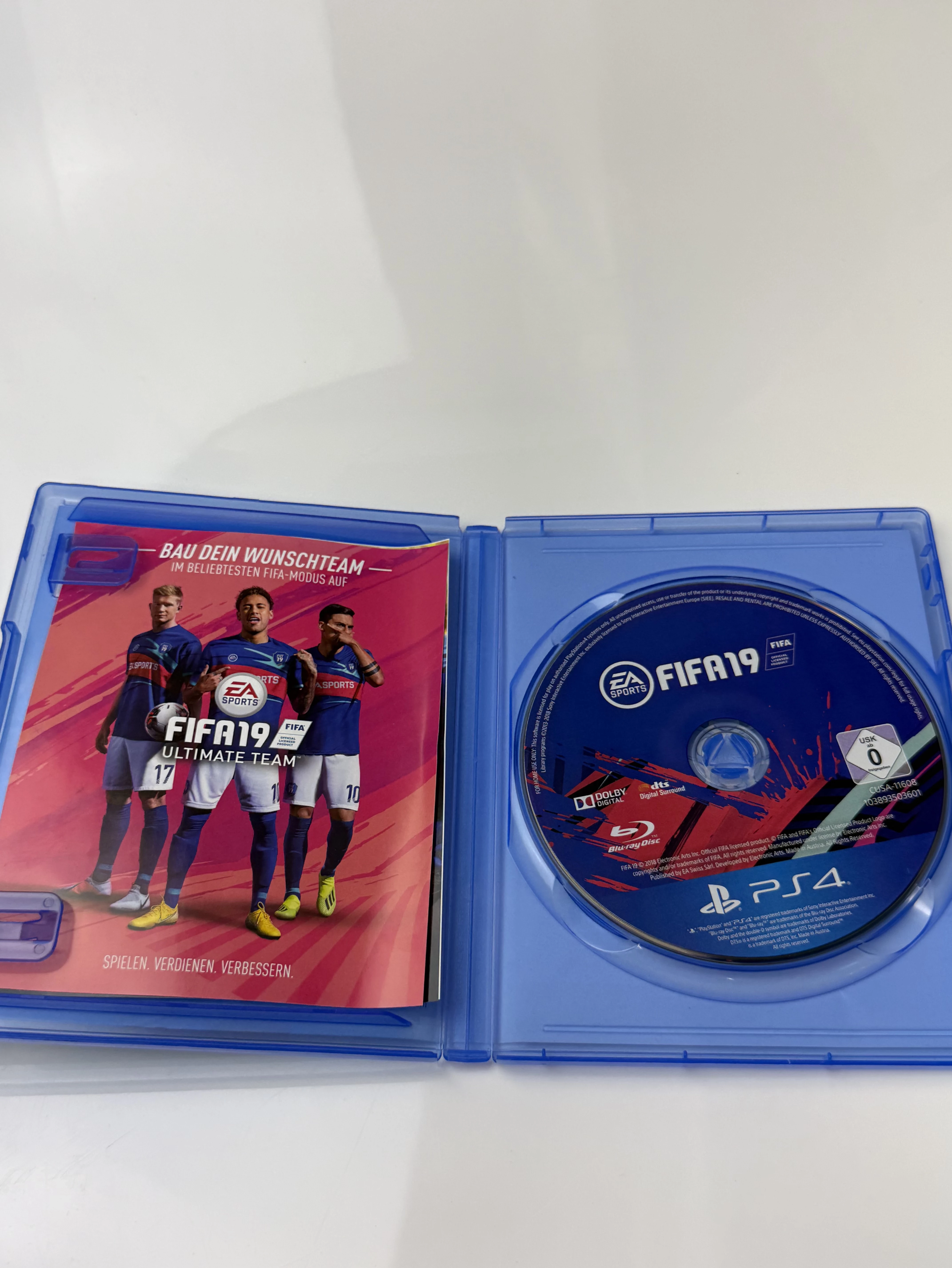 gra-ps4-fifa-19-stan-11323-2
