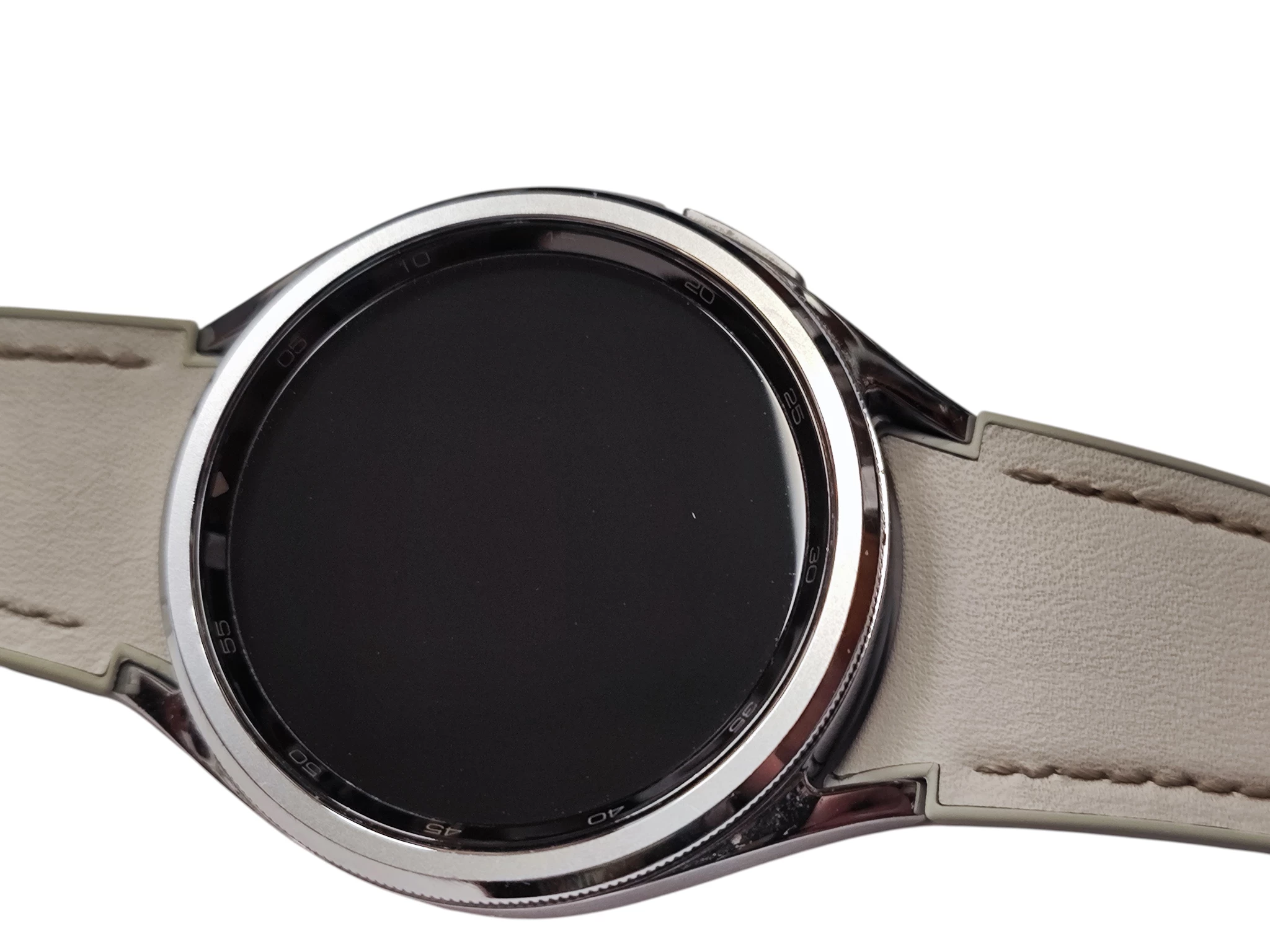 smartwatch-samsung-galaxy-watch-6-classic-r950-43mm-obwod-nadgarstka