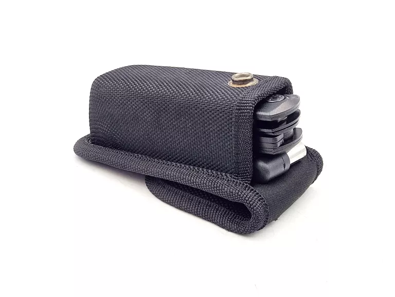 multitool-narzedzie-wielofunkcyjne-17-w-1-noz-kombinerki-zestaw-bitow-etui-cechy-dodatkowe-208518-1