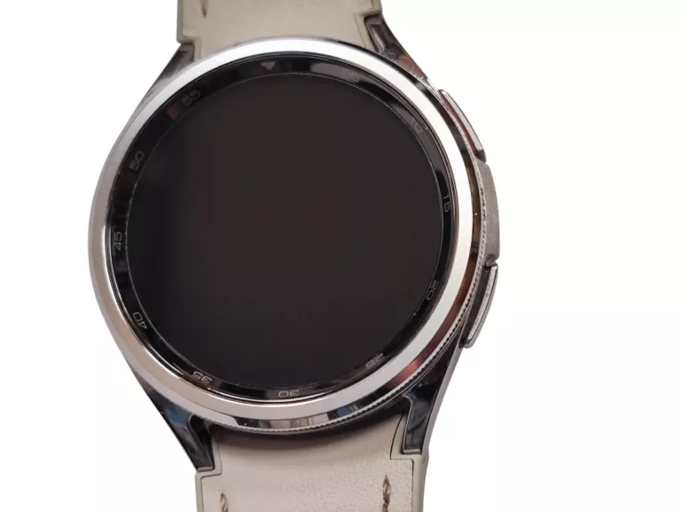 smartwatch-samsung-galaxy-watch-6-classic-r950-43mm-waga-produktu-z-opakowaniem-jednostkowym-1000