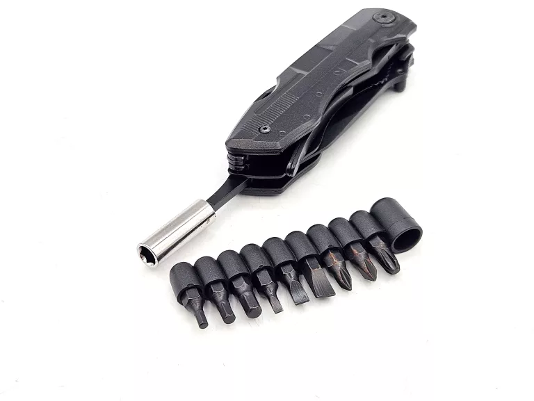 multitool-narzedzie-wielofunkcyjne-17-w-1-noz-kombinerki-zestaw-bitow-etui-ean-gtin-5905090872207