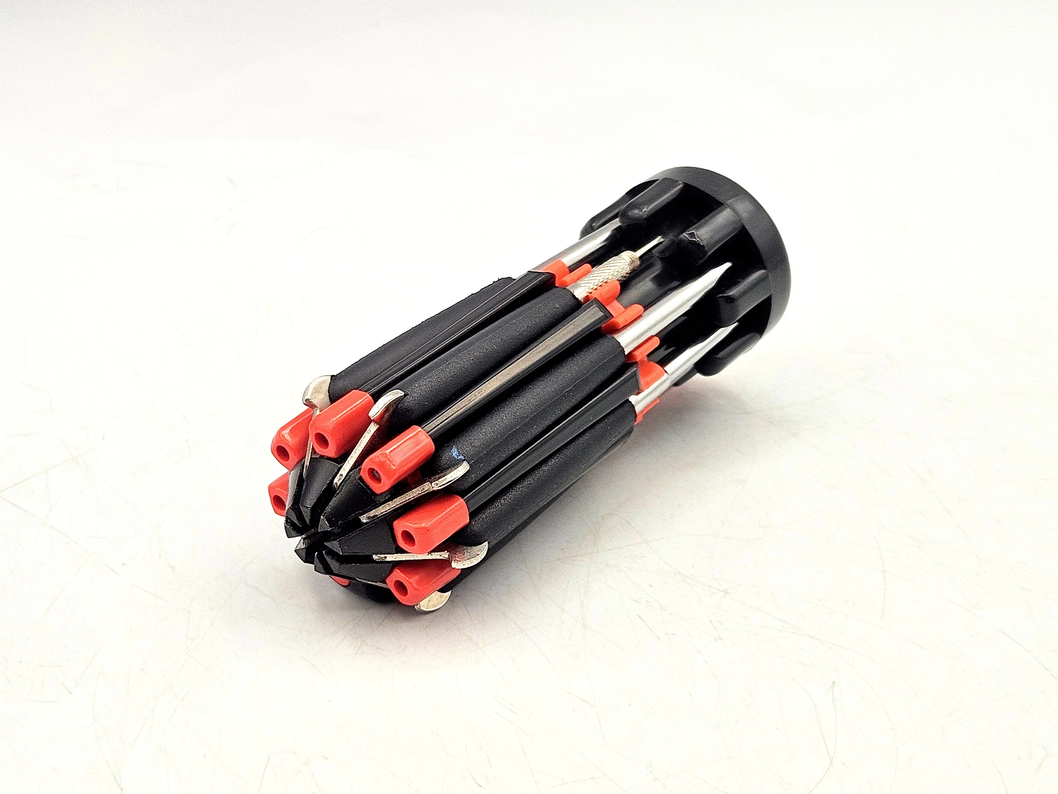 srubokret-8w1-bottari-24032-z-podswietleniem-led-ean-gtin-8052194240320