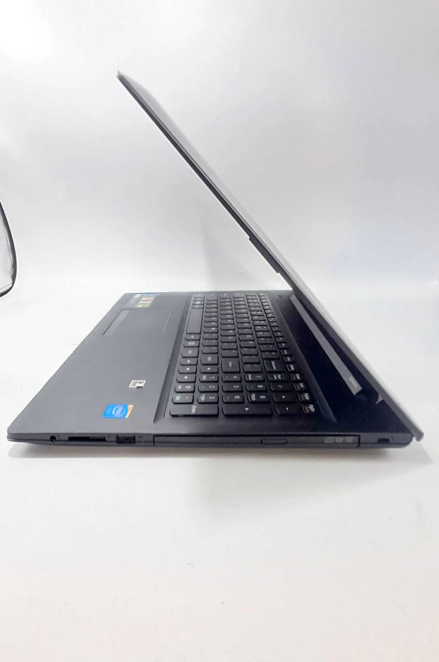 laptop-lenovo-g50-intel-celeron-4gb-ram-512gb-win8-liczba-rdzeni-procesora-4329-2