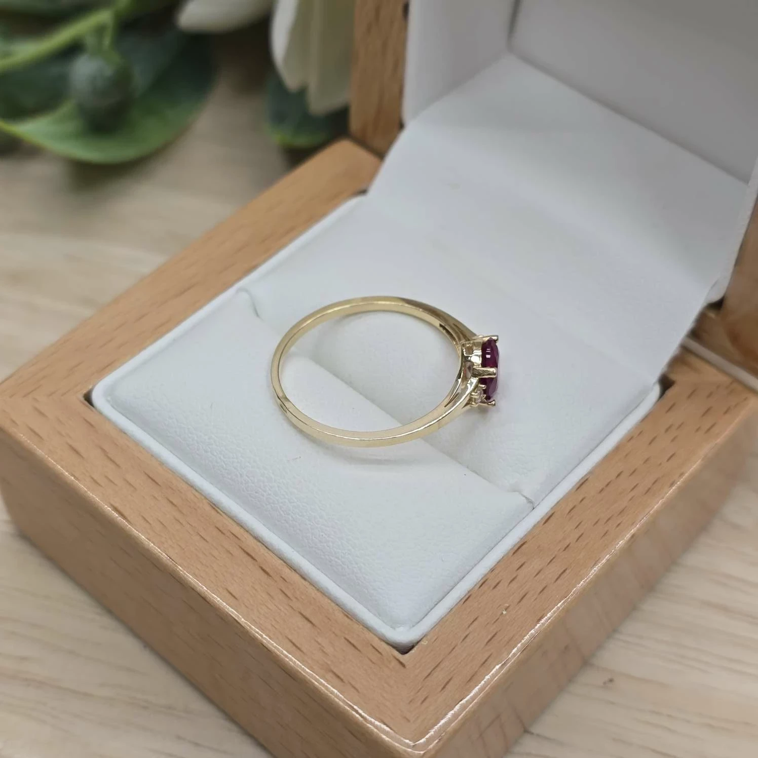 sliczny-zloty-pierscionek-z-rozowym-kamieniem-pr585-163g-material-15835-2