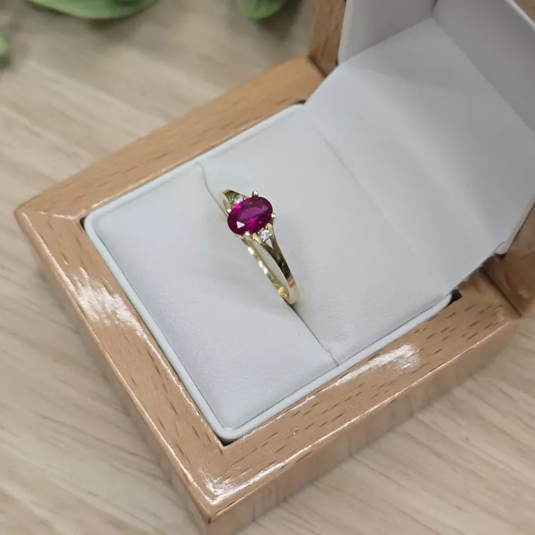 sliczny-zloty-pierscionek-z-rozowym-kamieniem-pr585-163g-plec-15851-1