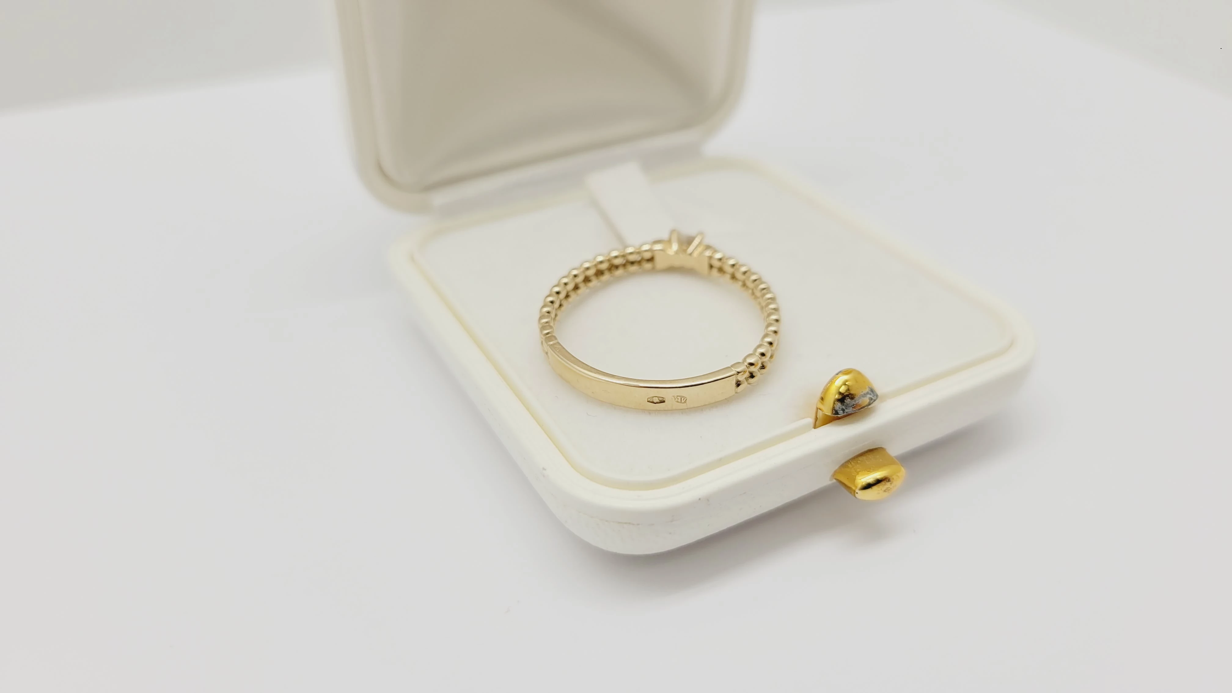 wspanialy-zloty-pierscionek-585-288g-r-22-material-15835-2