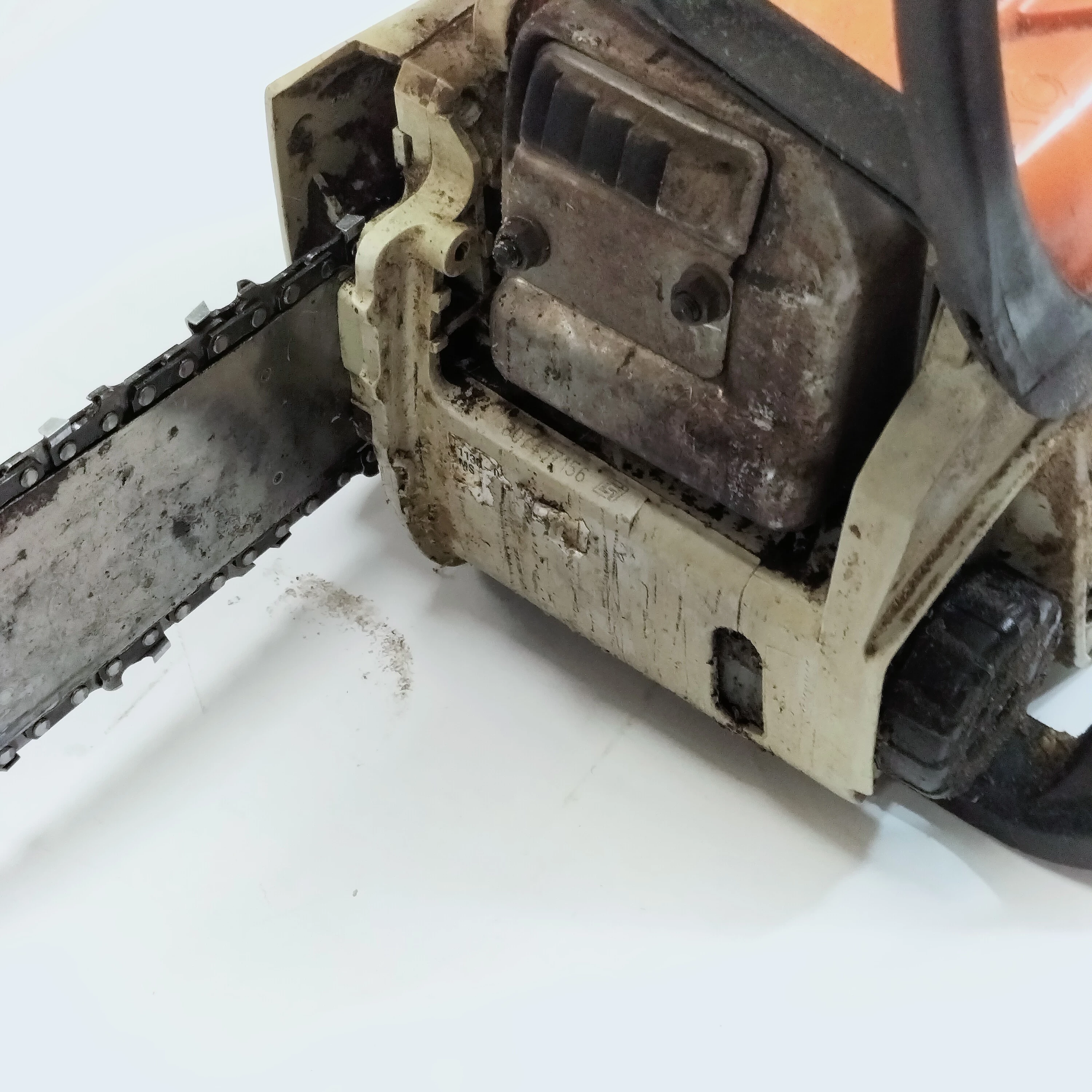 pila-spalinowa-stihl-ms-180c-r2015-zasilanie-209202-1769278