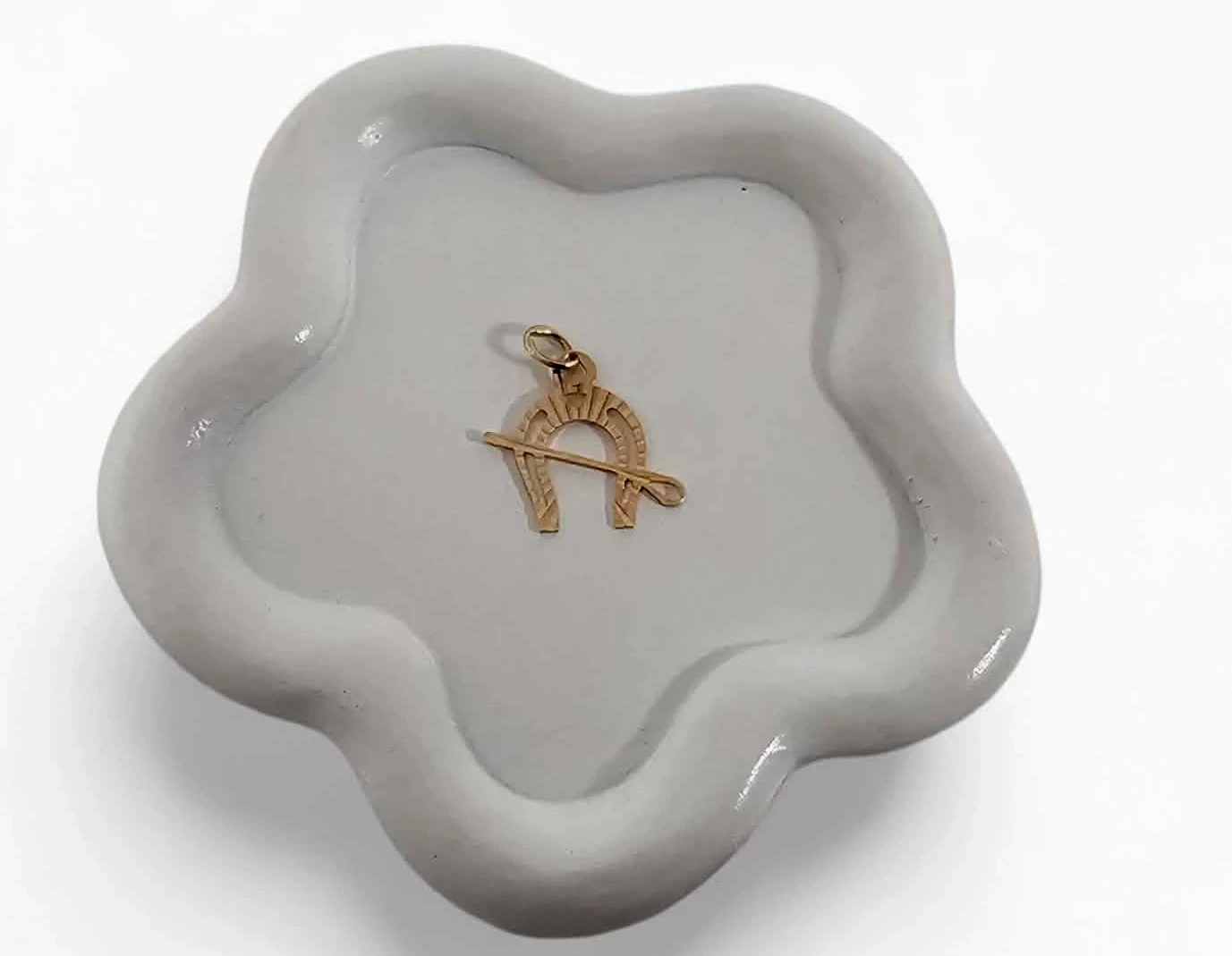 unikatowa-zlota-zawieszka-585-098-g-r-2-cm-swietokrzyska-8-inowroclaw