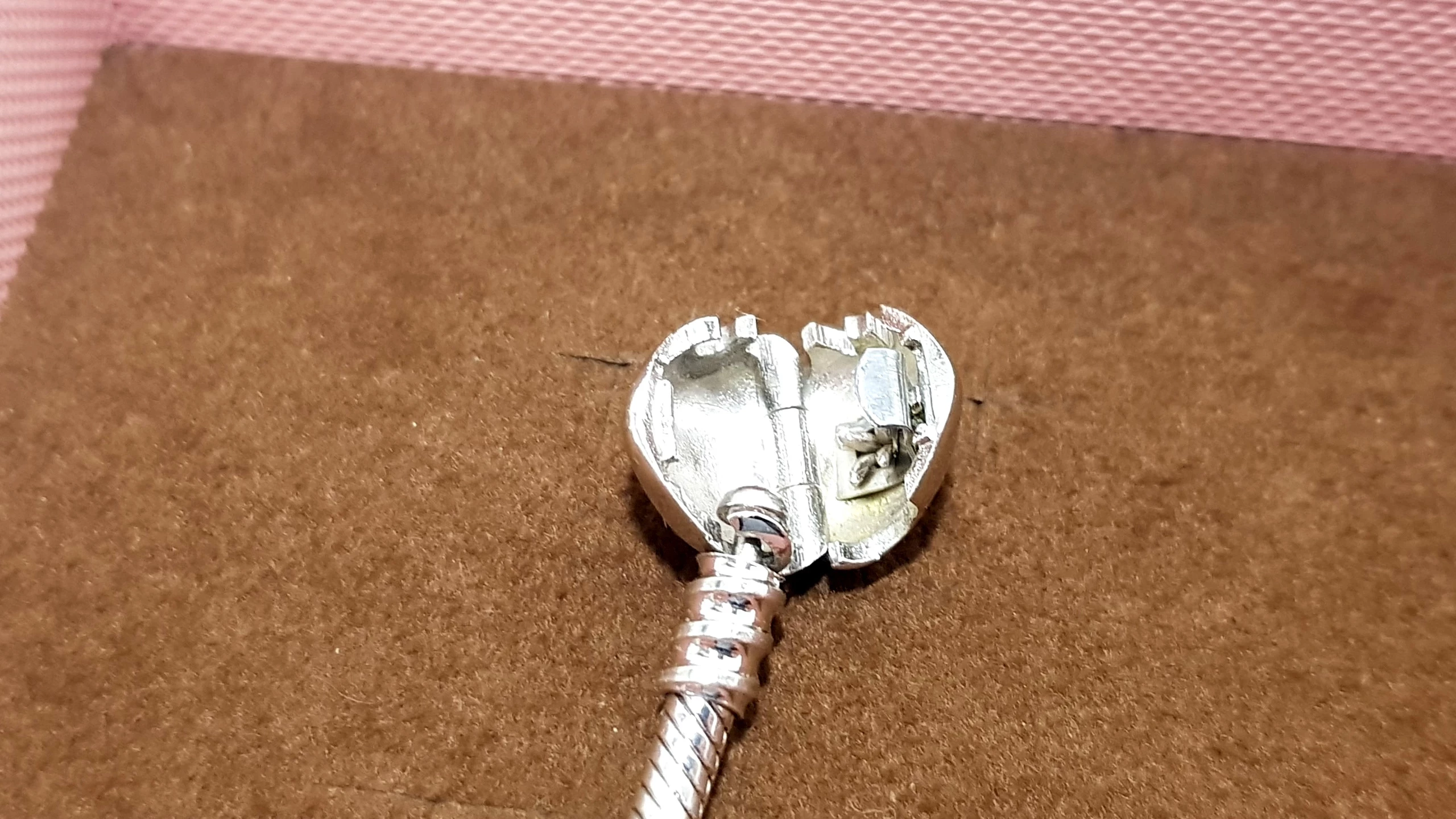 srebro-wyrob-jubilerski-uzywany-srebrna-bransoletka-wkruk-1282g-17cm925-kamien-17088-128