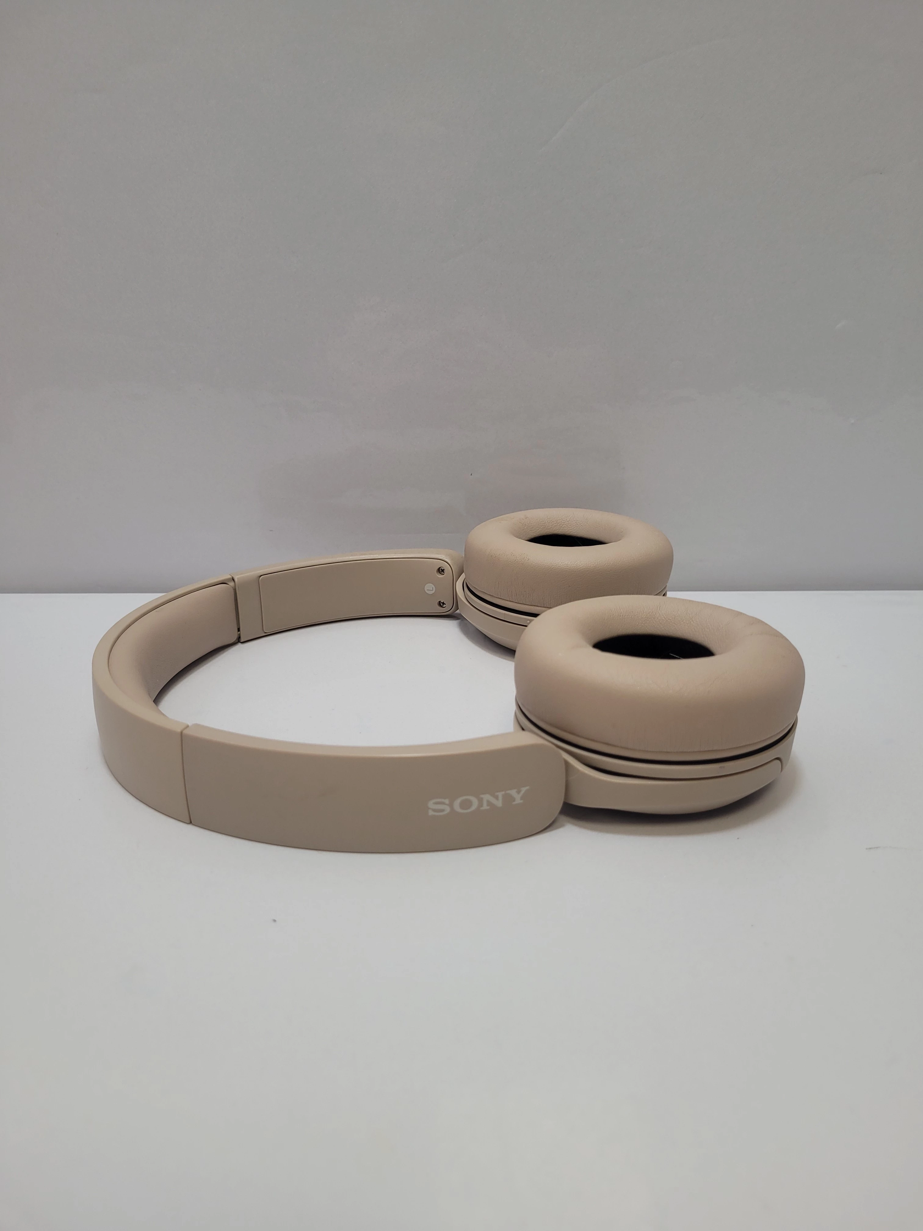 sluchawki-sony-wh-ch520-stan-11323-2