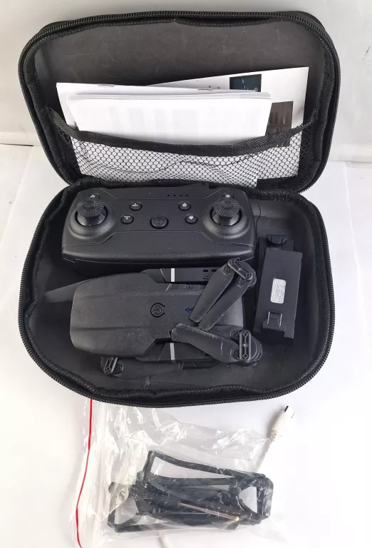 dron-e99-3-baterie-pilot-etui-ladowarka-wyzwolenia-30-32-szczecin-rs