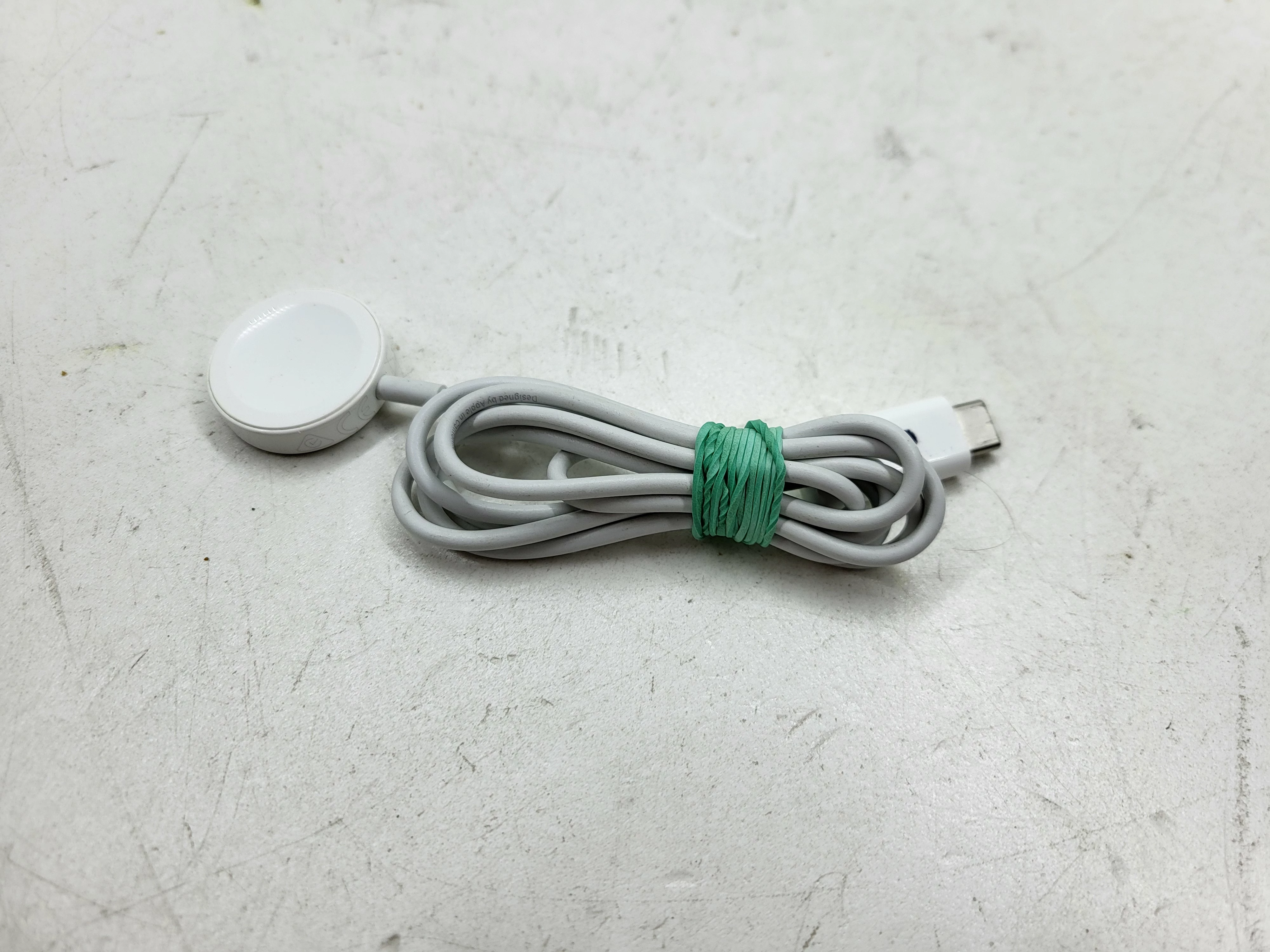 smartwatch-apple-watch-se-2-gen-44mm-96-bateria-model-a2724-obwod-nadgarstka