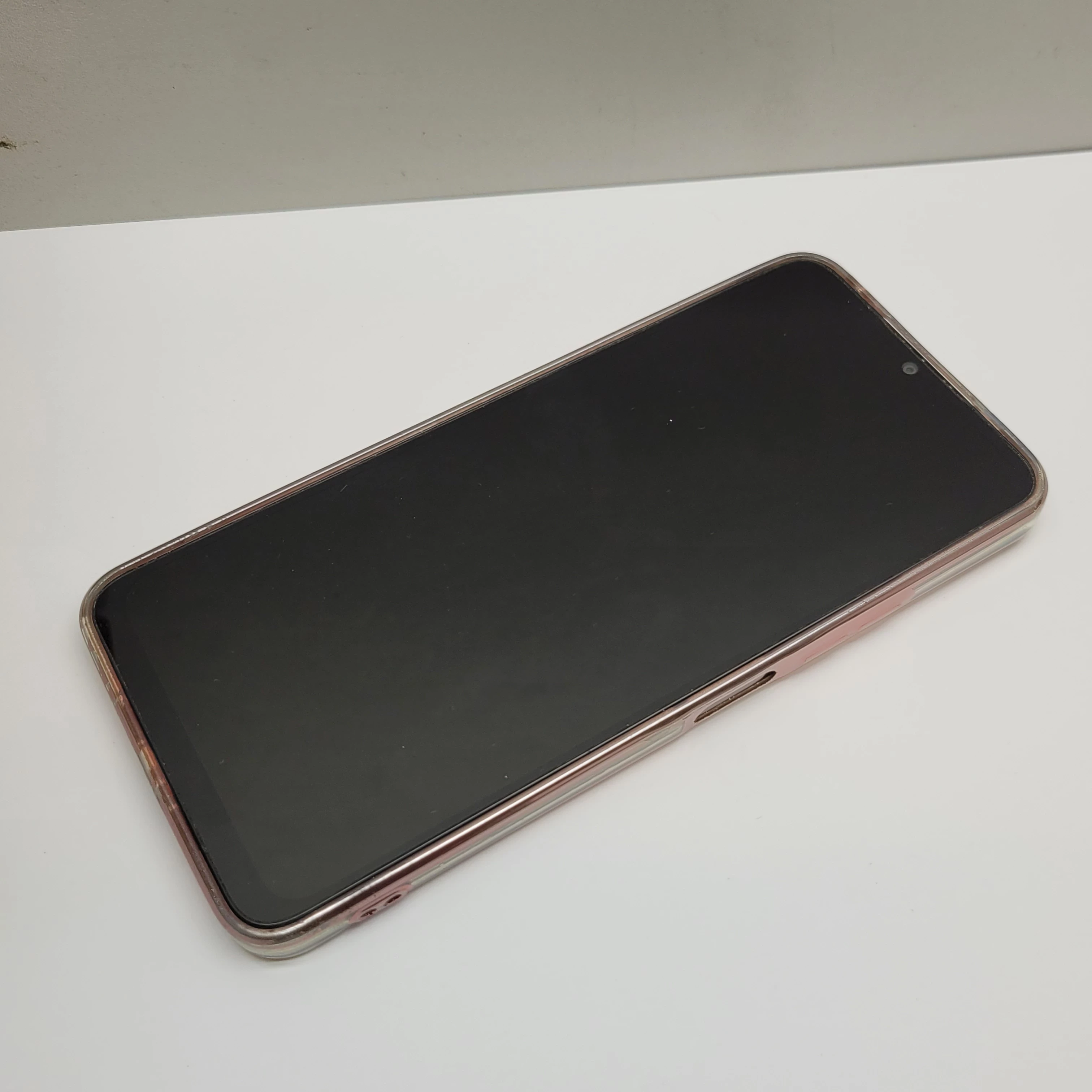 telefon-poco-c65-typ-202685-212929