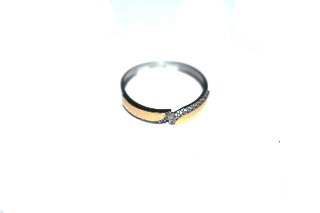 pierscionek-srebro-mieszane-ze-zlotem-375-rynek-18-bochnia