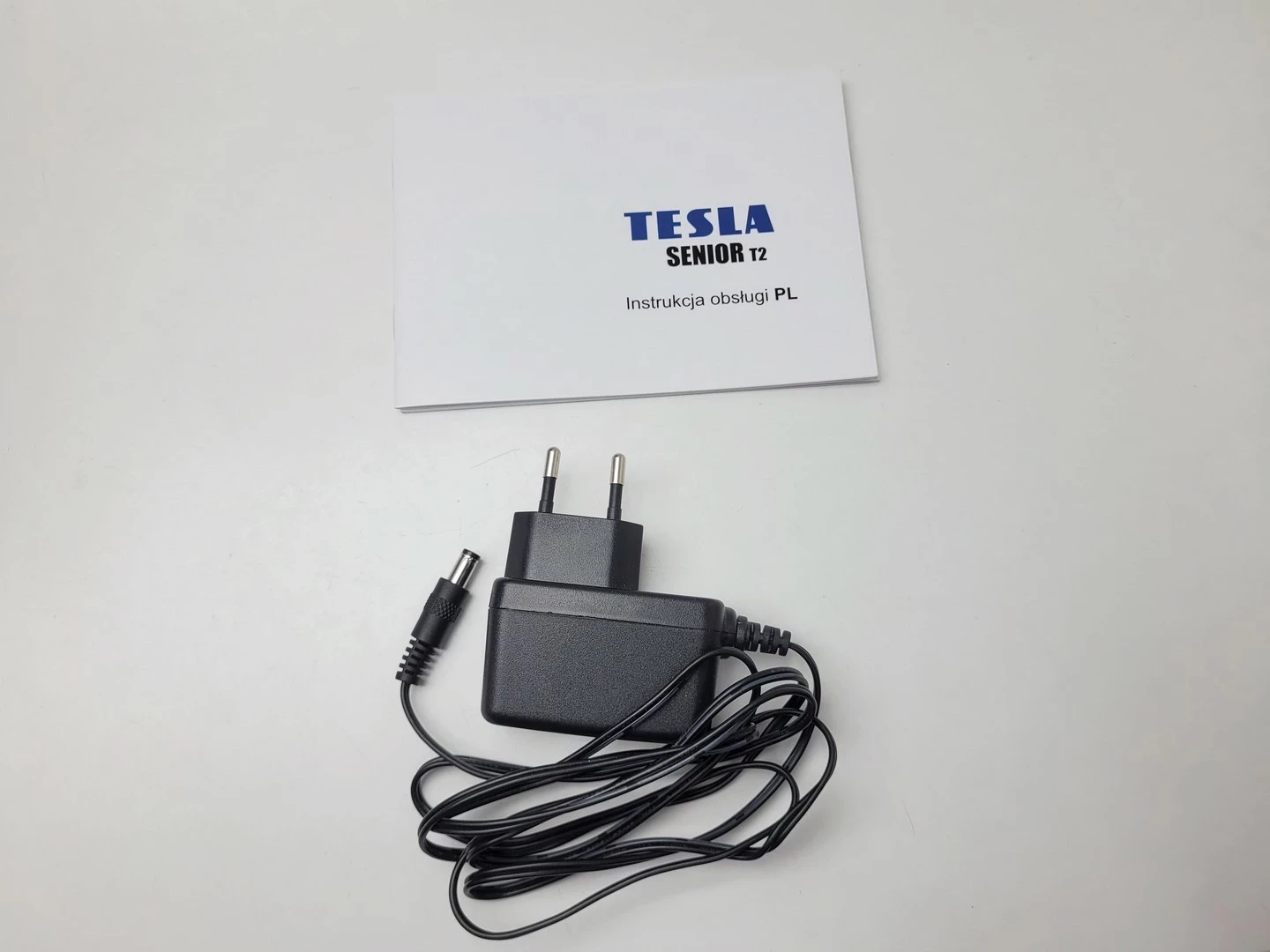 dekoder-tesla-senior-t2-dvb-t2-h265-hevc-komplet-model-senior-t2
