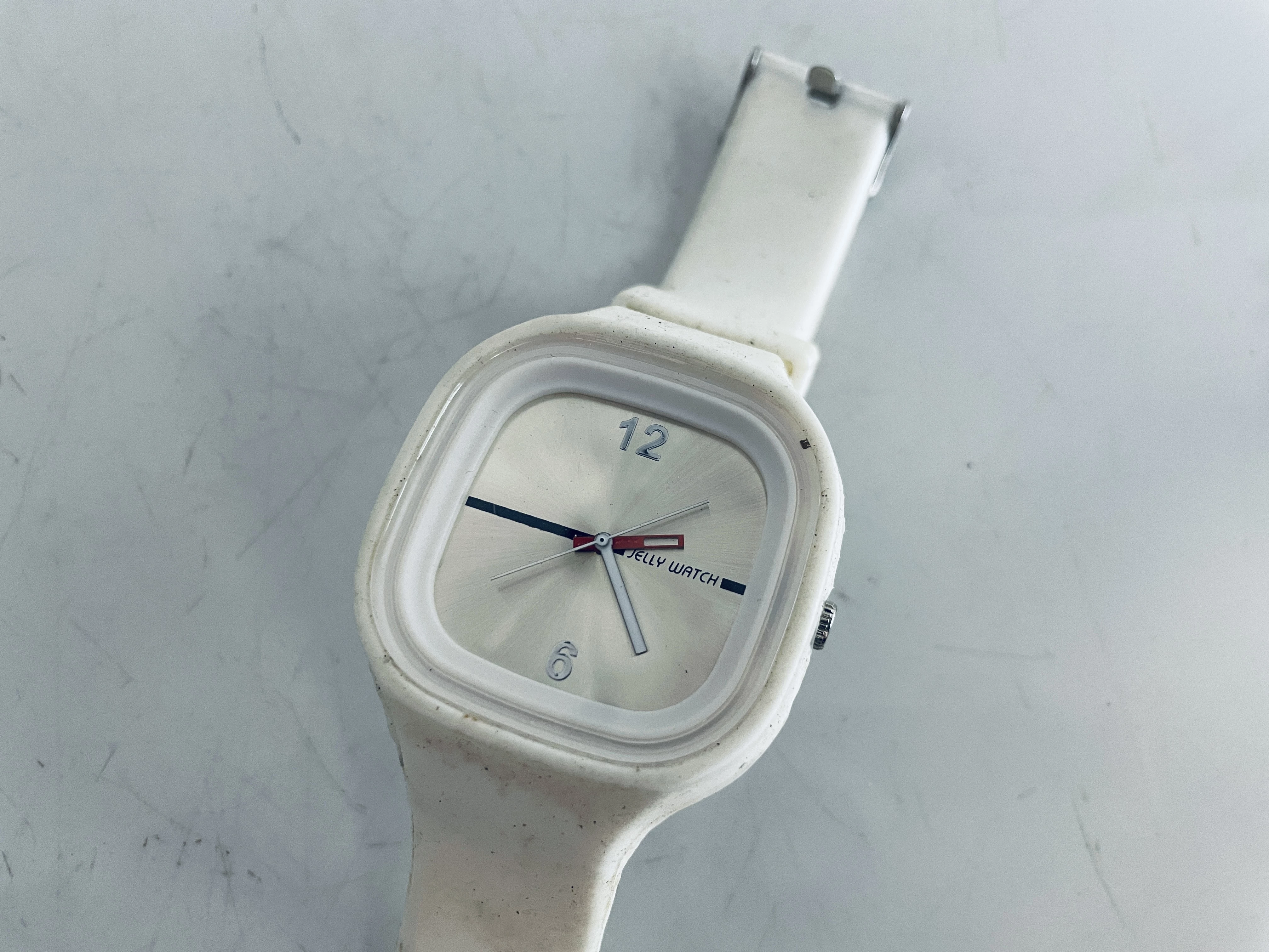 zegarek-silikonowy-bialy-jelly-watch-28-czerwca-177-poznan-ska-x