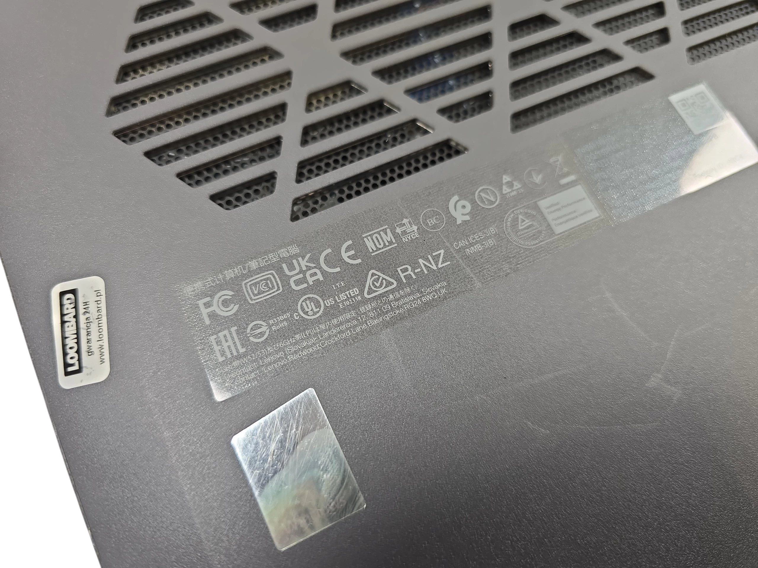 laptop-lenovo-loq15irh8-kod-producenta-1s82xv00erpb