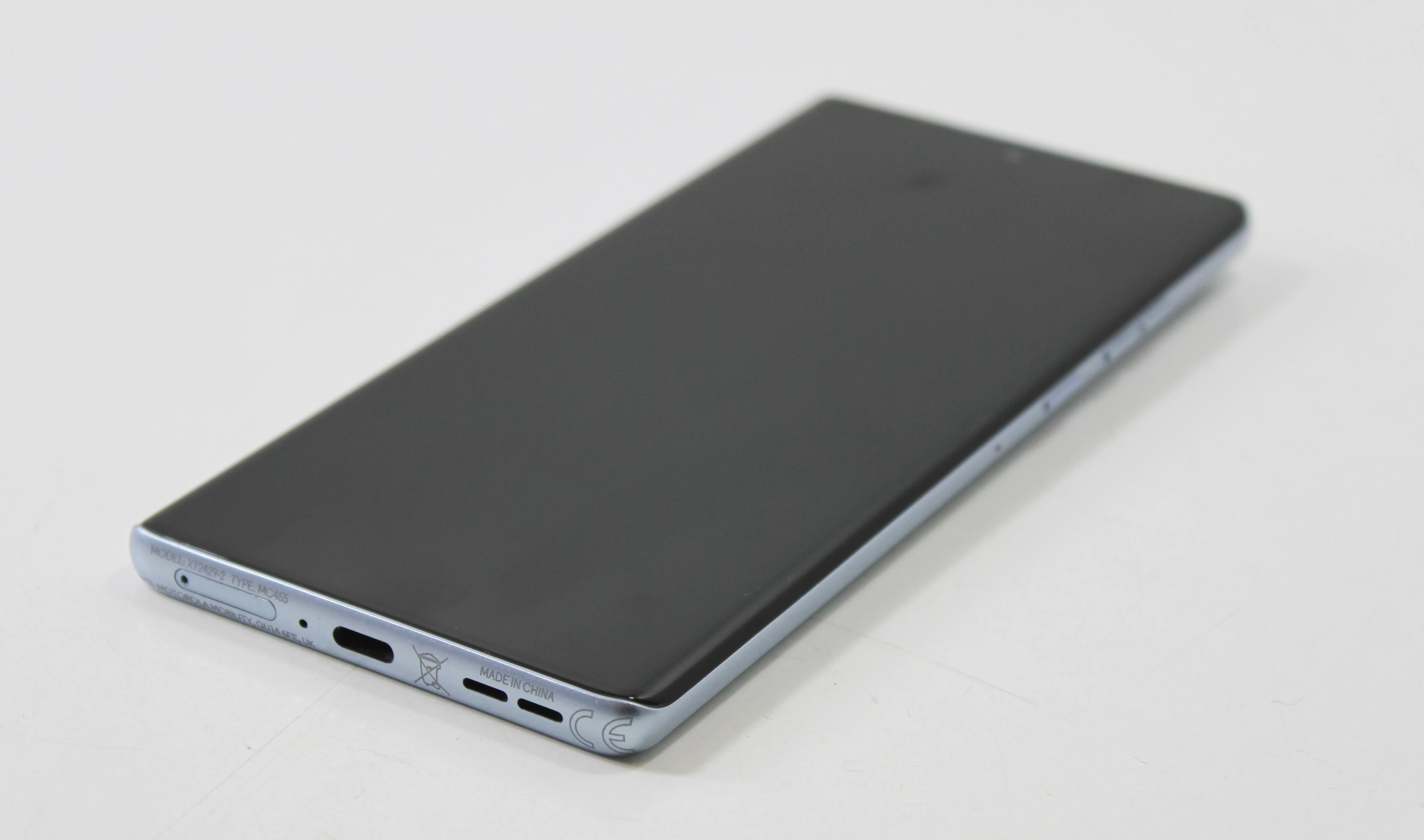 telefon-motorola-edge-50-fusion-8256gb-gwar-stan-11323-2