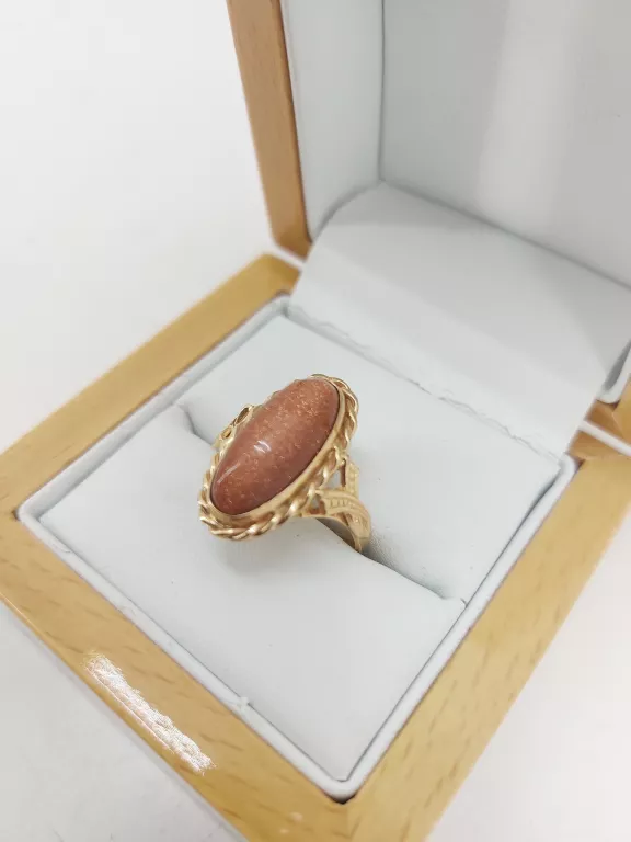 zloty-urokliwy-pierscionek-z-kamykiem-497g-585-material-15835-2