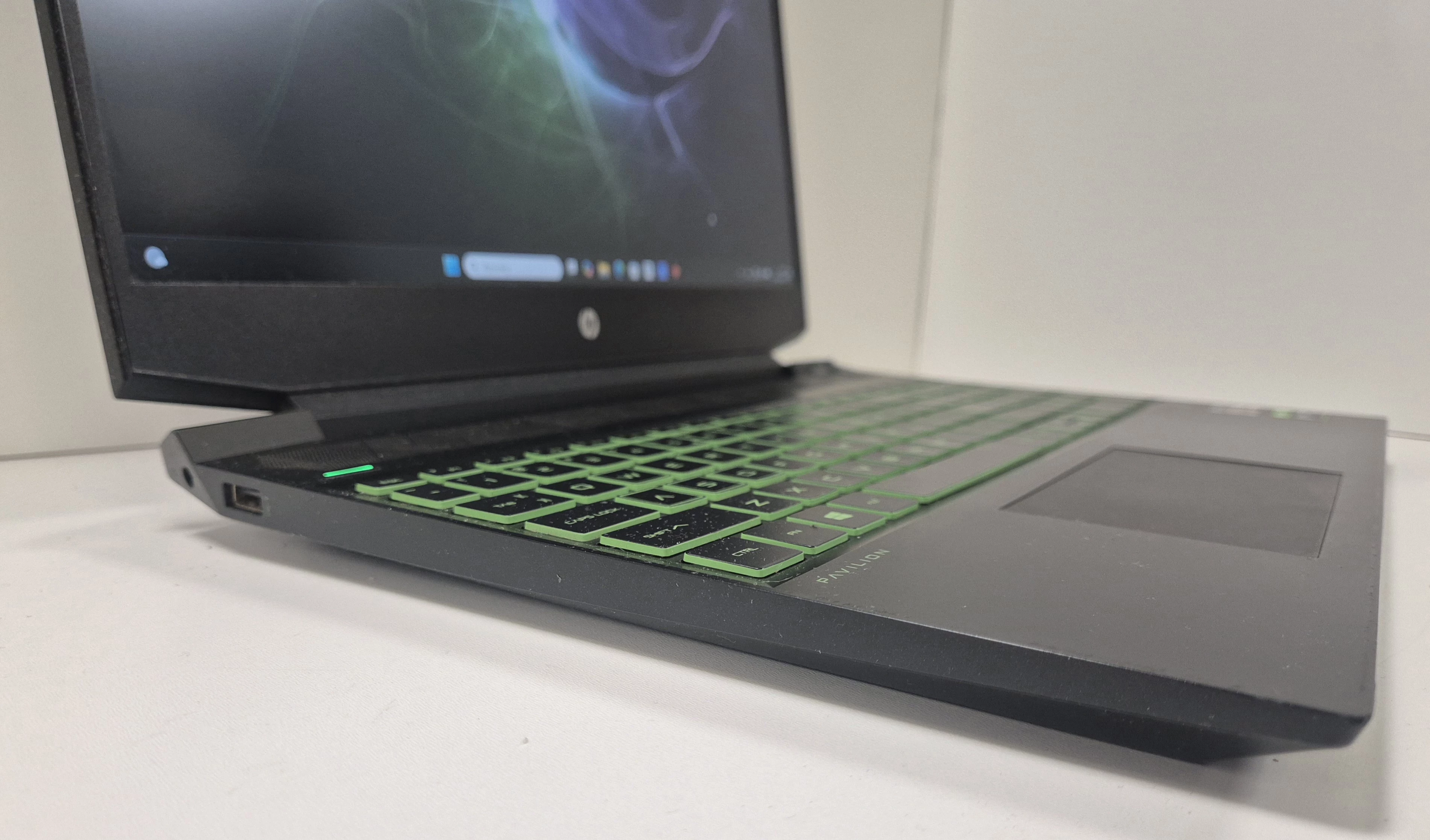 laptop-hp-pavilion-gaming-15-ec1060nw-16512-gb-amd-ryzen-5-windows-11-rozdzielczosc-px-4474-211457