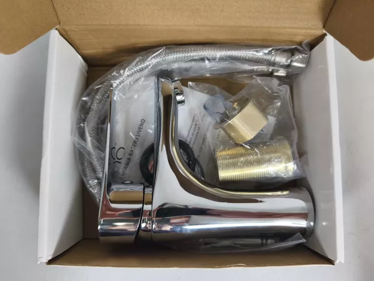 bateria-umywalkowa-stojaca-liveno-alfa-srebrny-ean-gtin-5908293522207