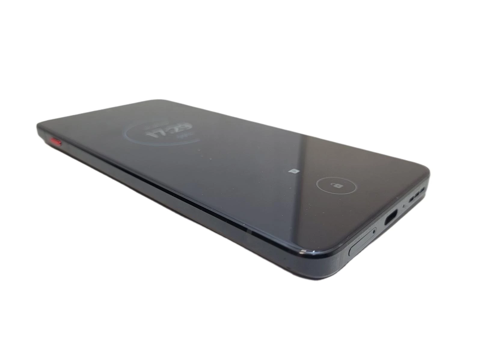 telefon-thinkphone-by-motorola-5g-8256-gb-typ-202685-212929