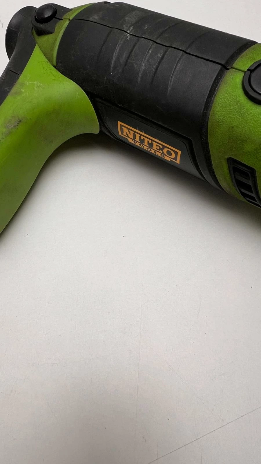 multiszlifierka-niteo-tools-stan-11323-2