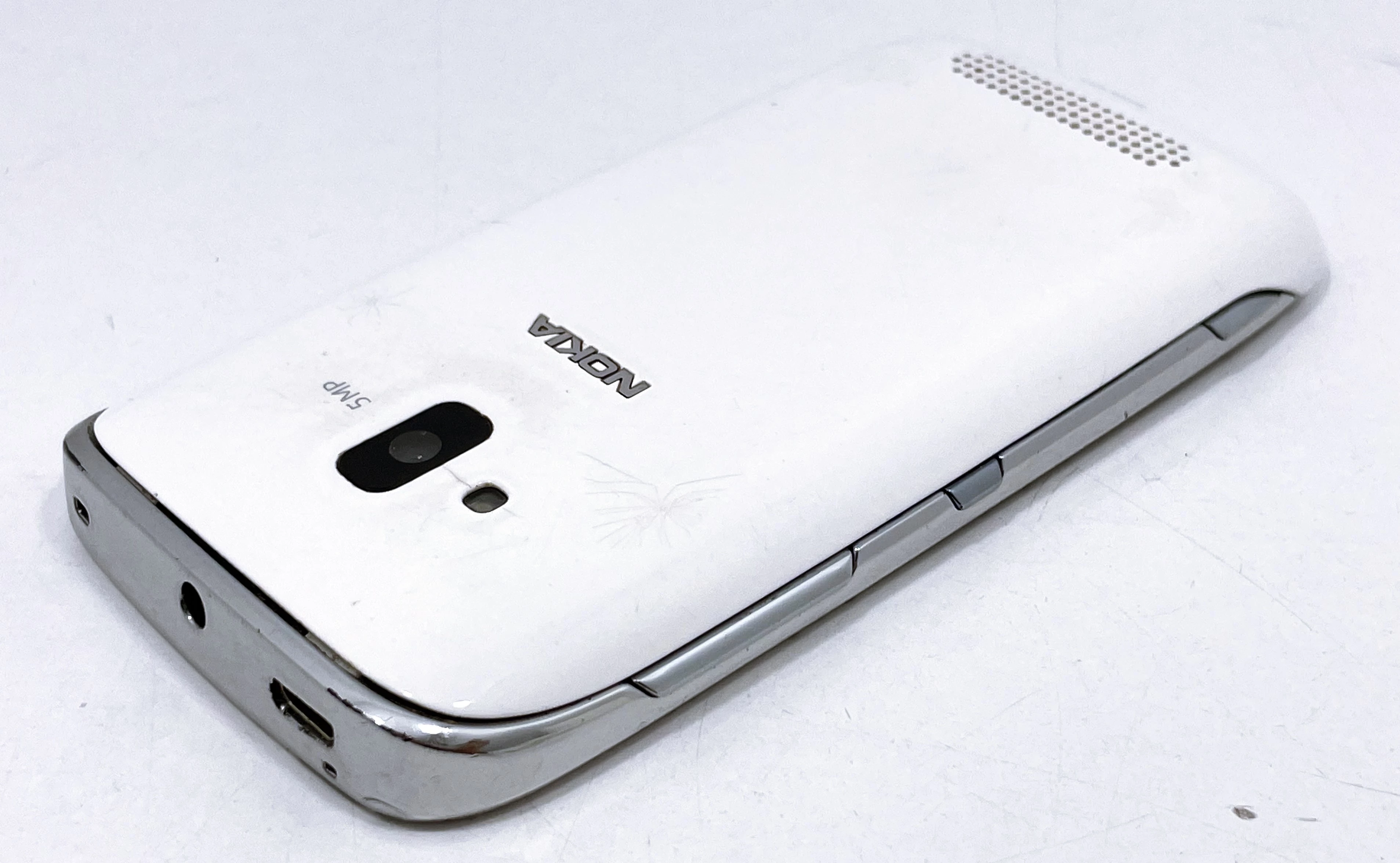 telefon-smartfon-nokia-lumia-610-kod-producenta-lumia-610