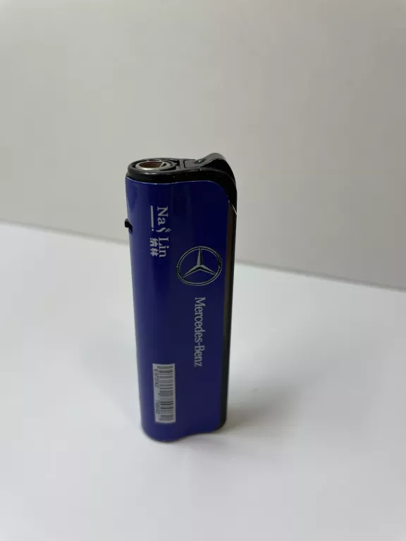 zapalniczka-zarowa-mercedes-osiedle-centrum-d1-krakow