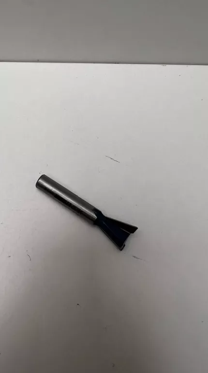 frez-trzpieniowy-erbauer-8-mm-15-srednica-15-x-14-mm-ean-gtin-3663602449324