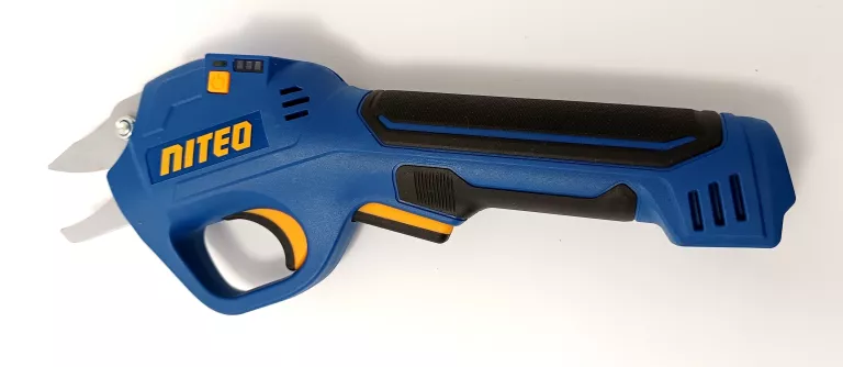 sekator-akumulatorowy-niteo-4000mah-usb-c-ean-gtin-5905118102422