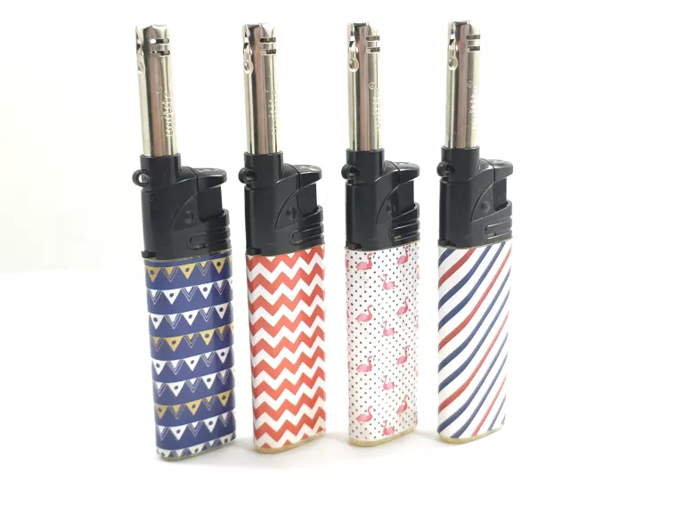 zapalniczki-dlugie-rozne-wzory-poludniowa-38-przezmierowo-ska