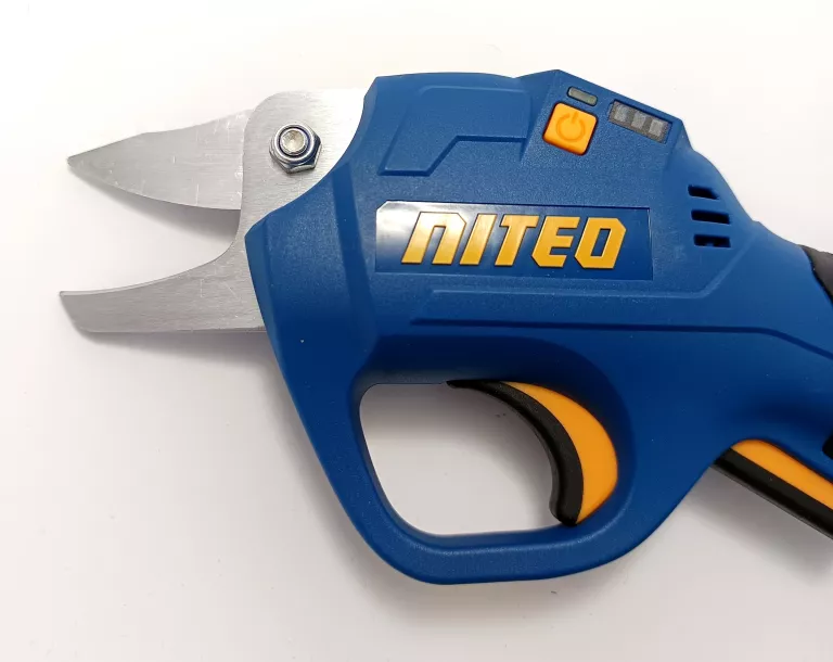 sekator-akumulatorowy-niteo-4000mah-usb-c-stan-11323-2