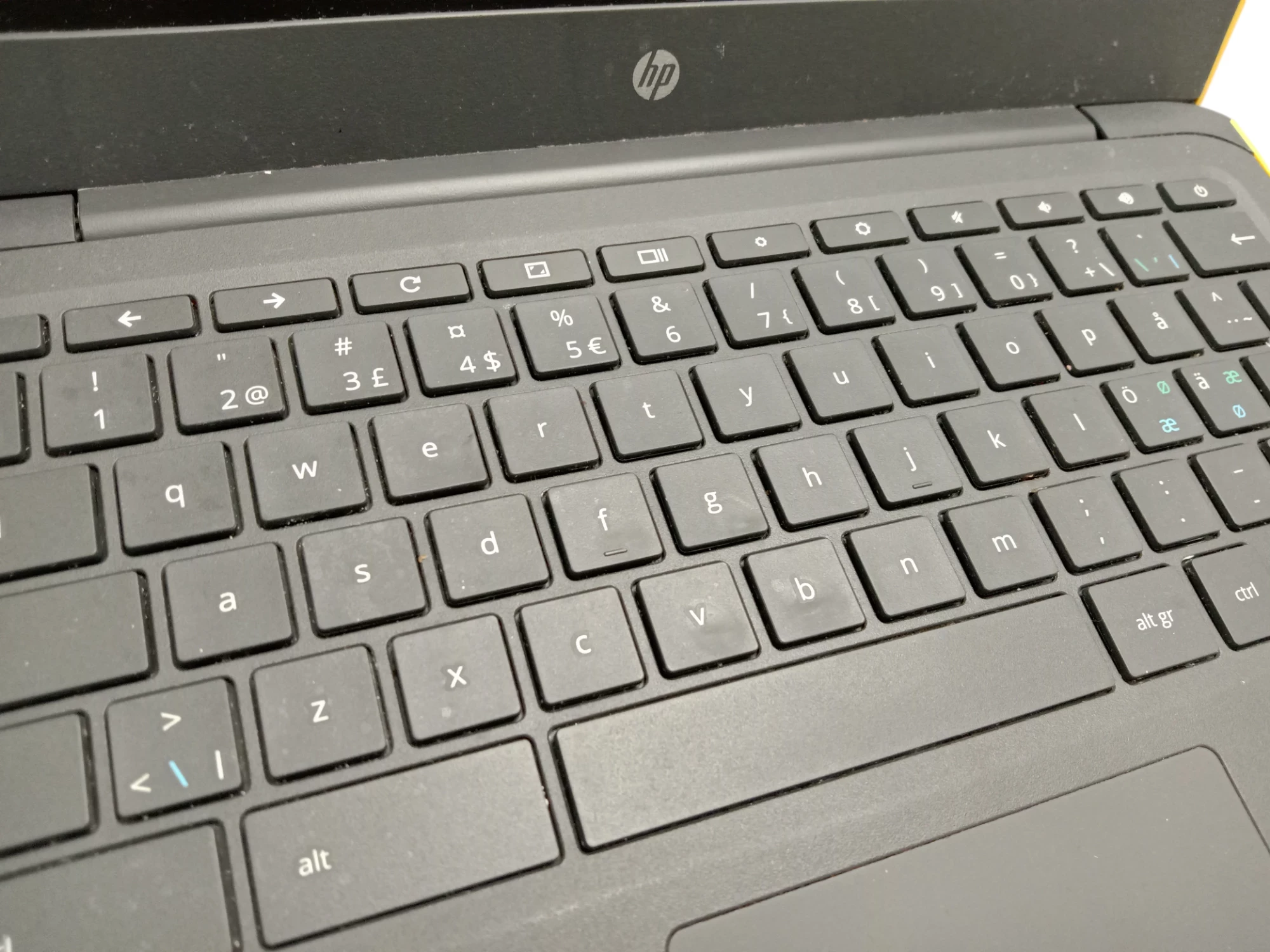 chromebook-hp-11a-g6-ee-stan-11323-2