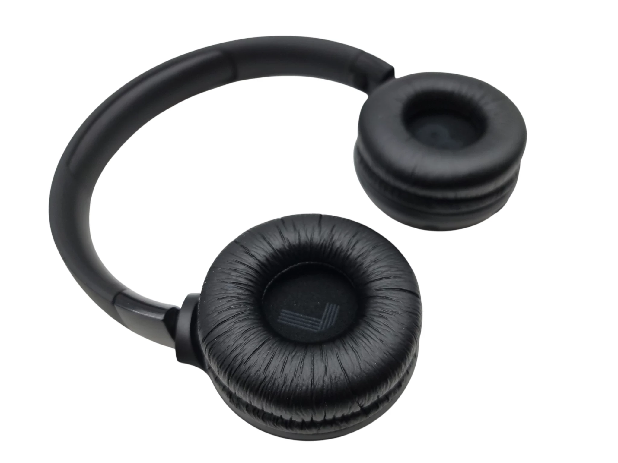 sluchawki-nauszne-bezprzewodowe-jbl-tune-525bt-czarne-bluetooth-53-kolor-dominujacy-129357-3