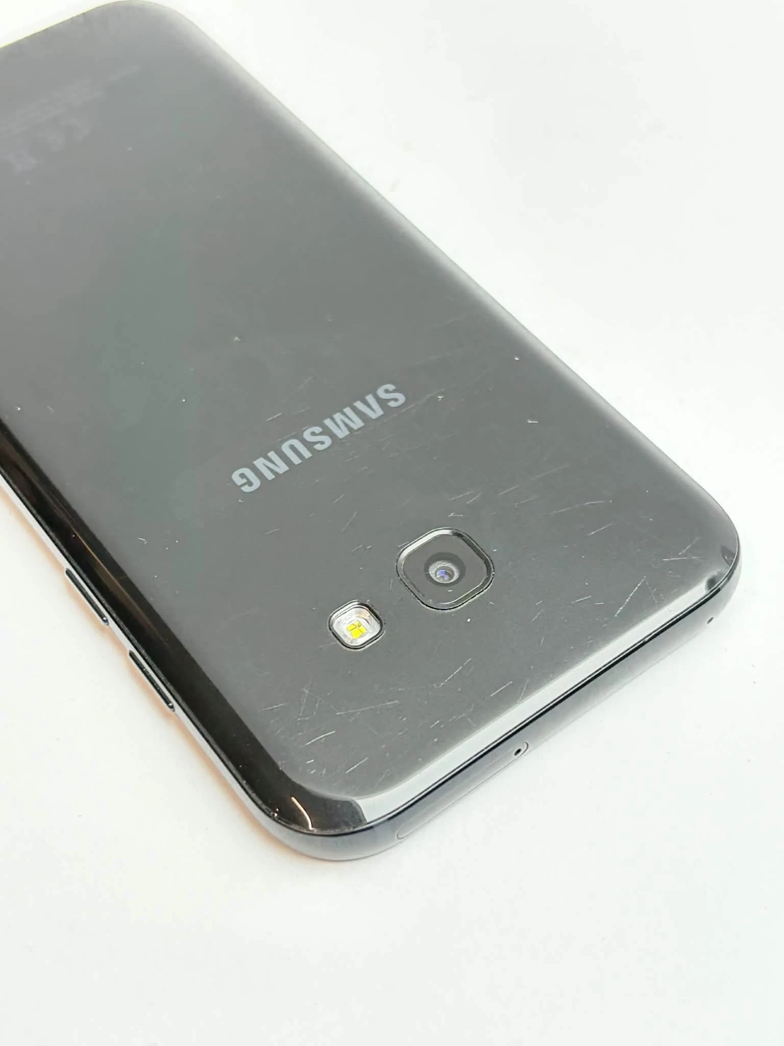 telefon-galaxy-a5-2017-sm-a520f-kod-producenta-sm-a520f