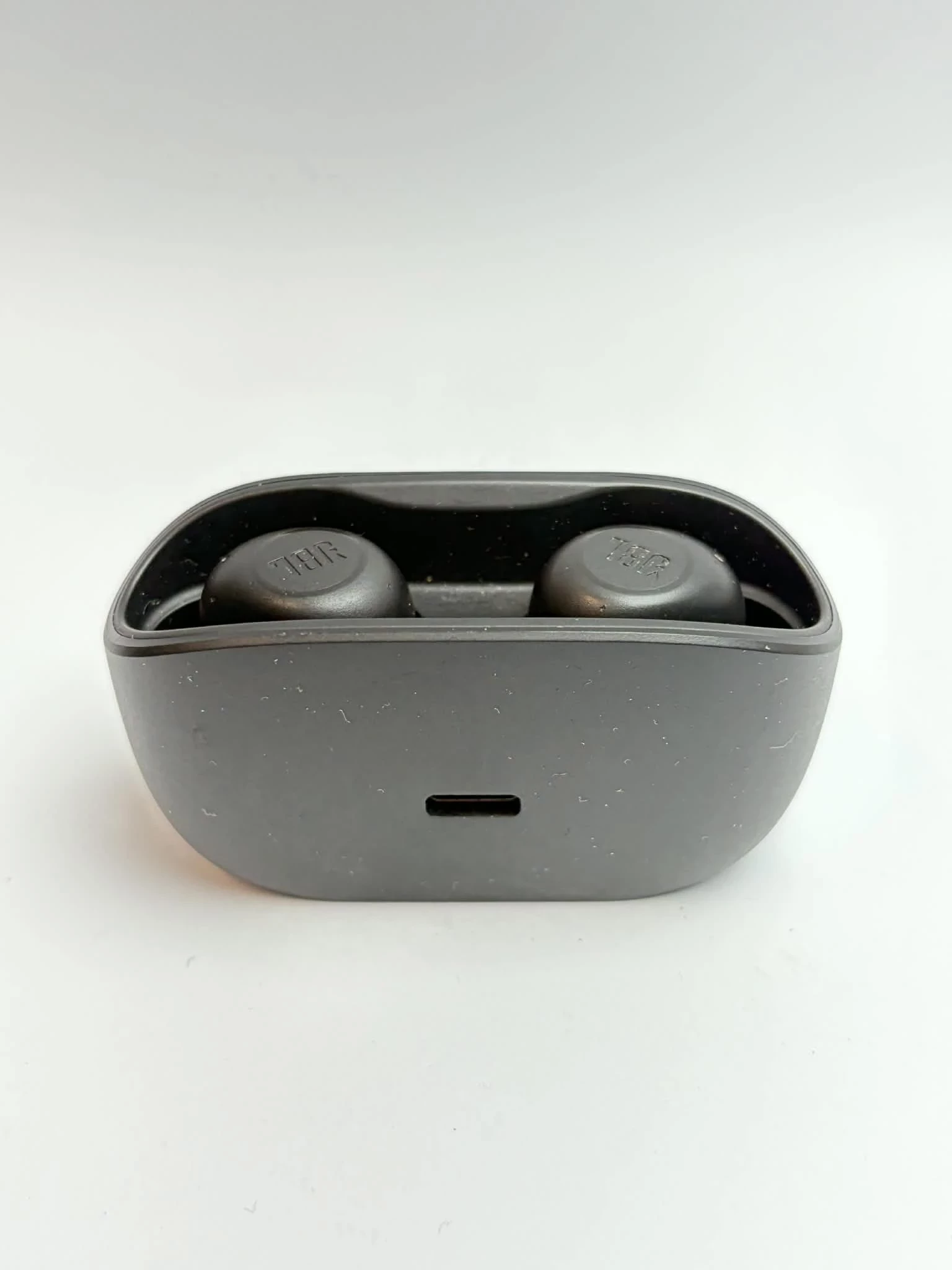 sluchawki-jbl-vibe-buds-kolbe-1a-pila