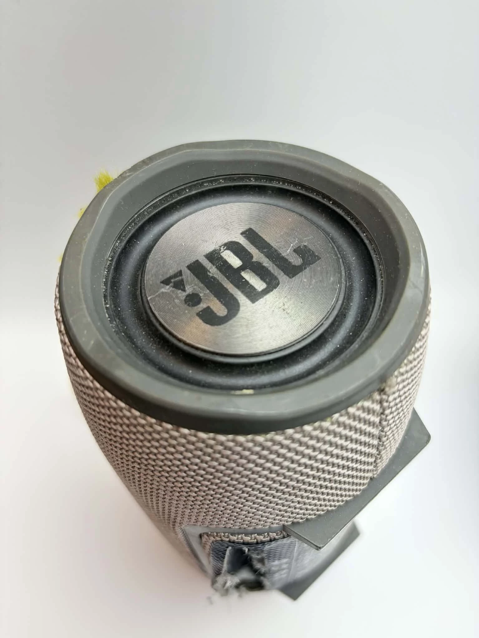 glosnik-jbl-xtreme-moc-4000