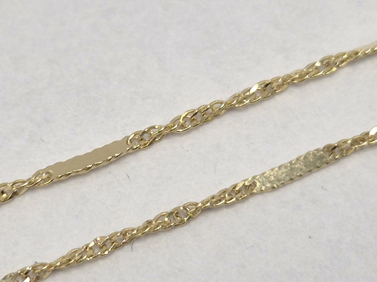 lancuszek-zloty-z-blaszkami-585-14k-135g-dl45-cm-dlugosc-calkowita-45