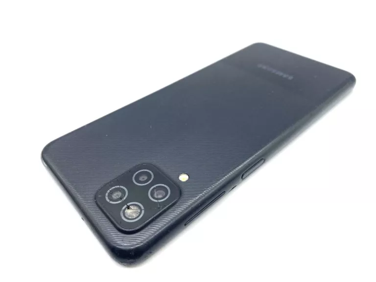 telefon-samsung-a12-rozbity-ekran-typ-202685-212929