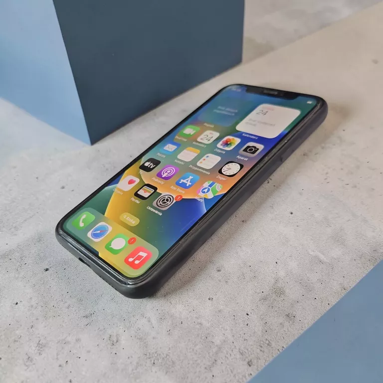 telefon-iphone-x-87-black-stan-11323-2