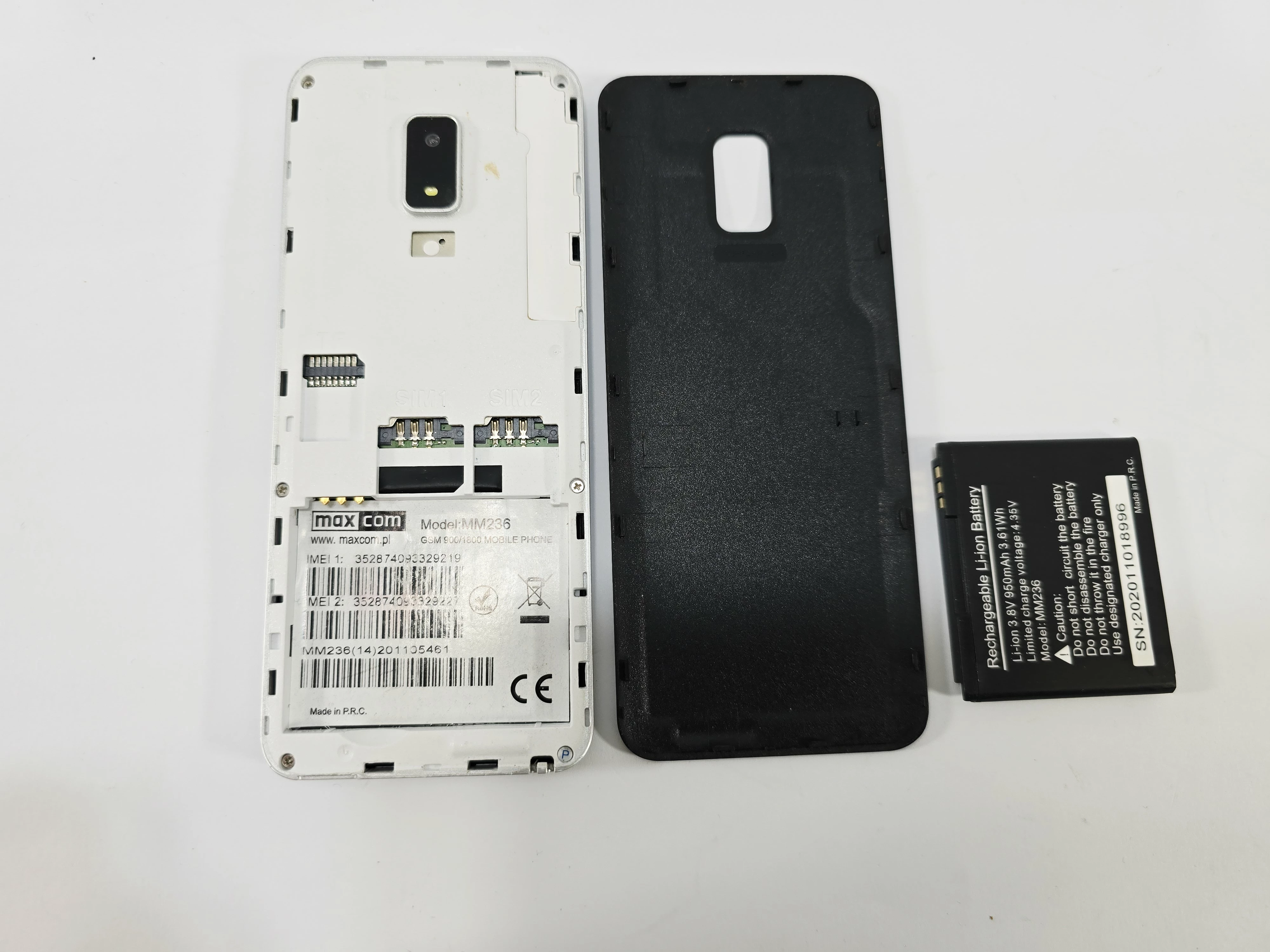 telefon-komorkowy-maxcom-mm236-czarny-pamiec-ram-202865-214177
