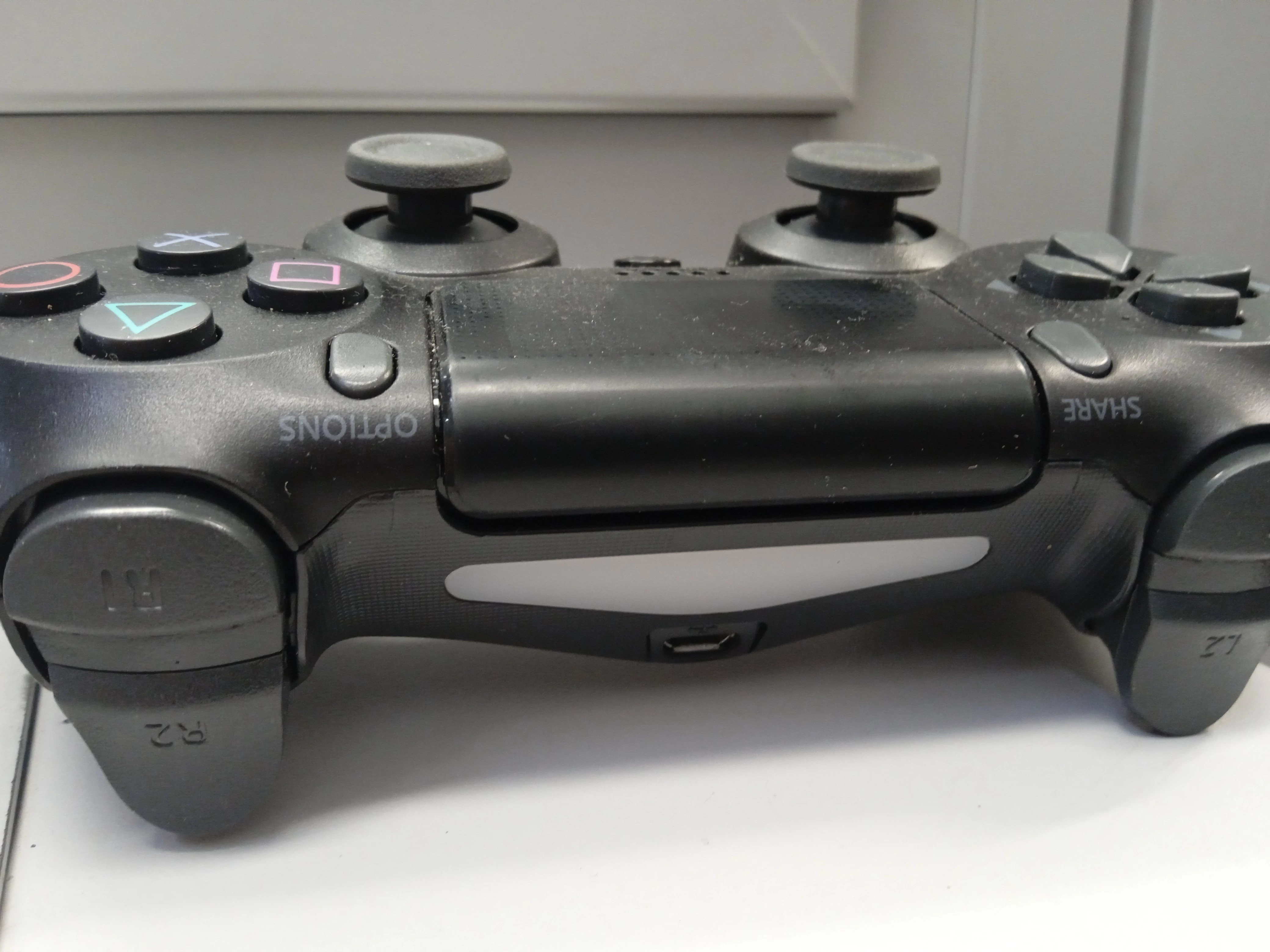 pad-bezprzewodowy-do-ps4-sony-czarny-stan-11323-2