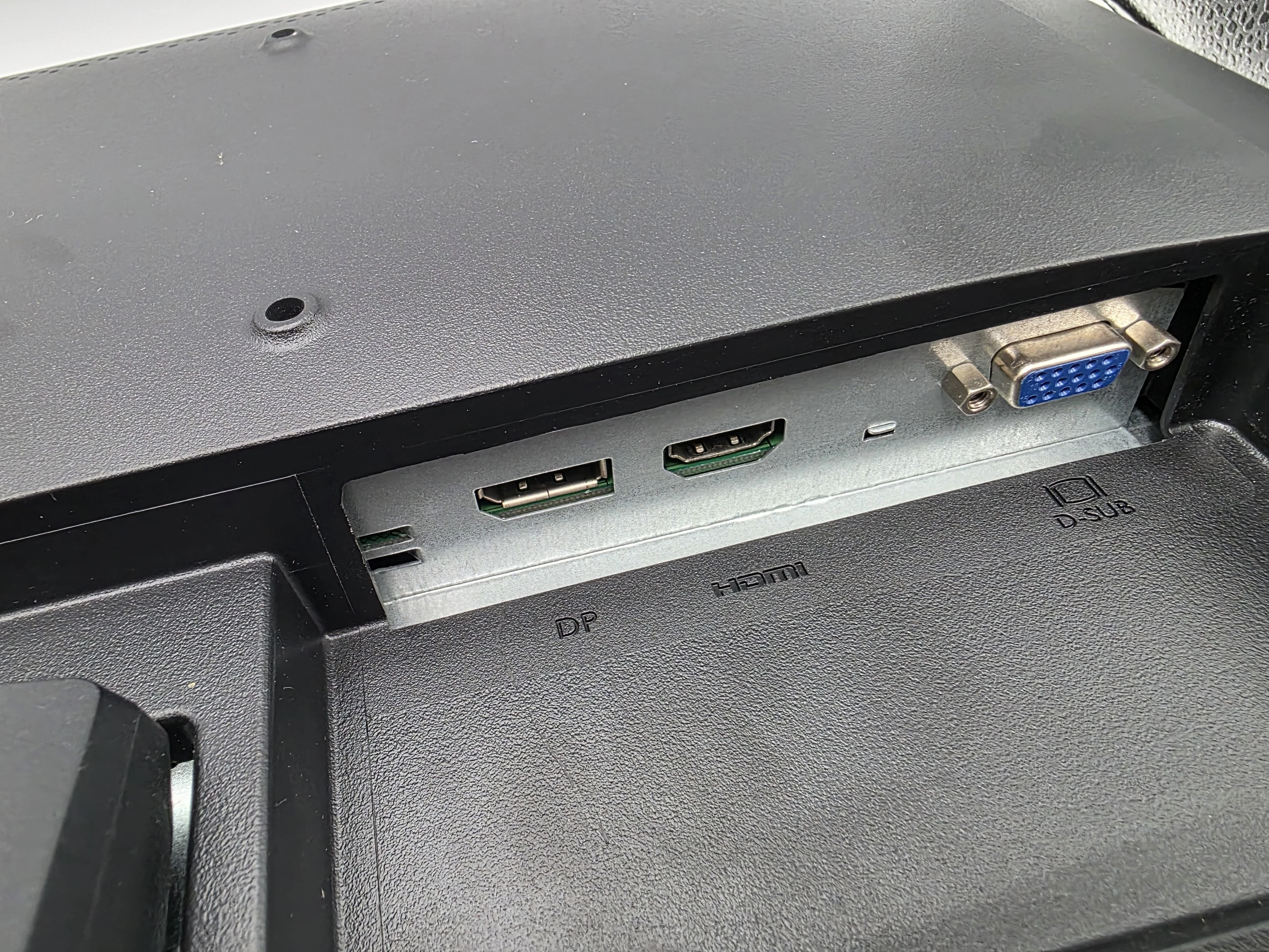 monitor-iiyama-e2283hs-czarny-rodzaj-podswietlania-206418-227546