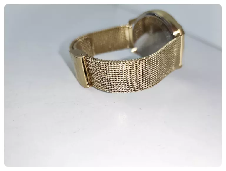 zegarek-lacoste-lisbon-2011479-ksztalt-koperty-129223-2