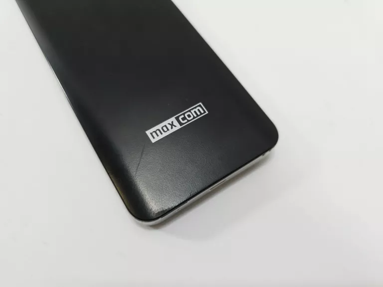 telefon-komorkowy-maxcom-mm236-czarny-przekatna-ekranu-280
