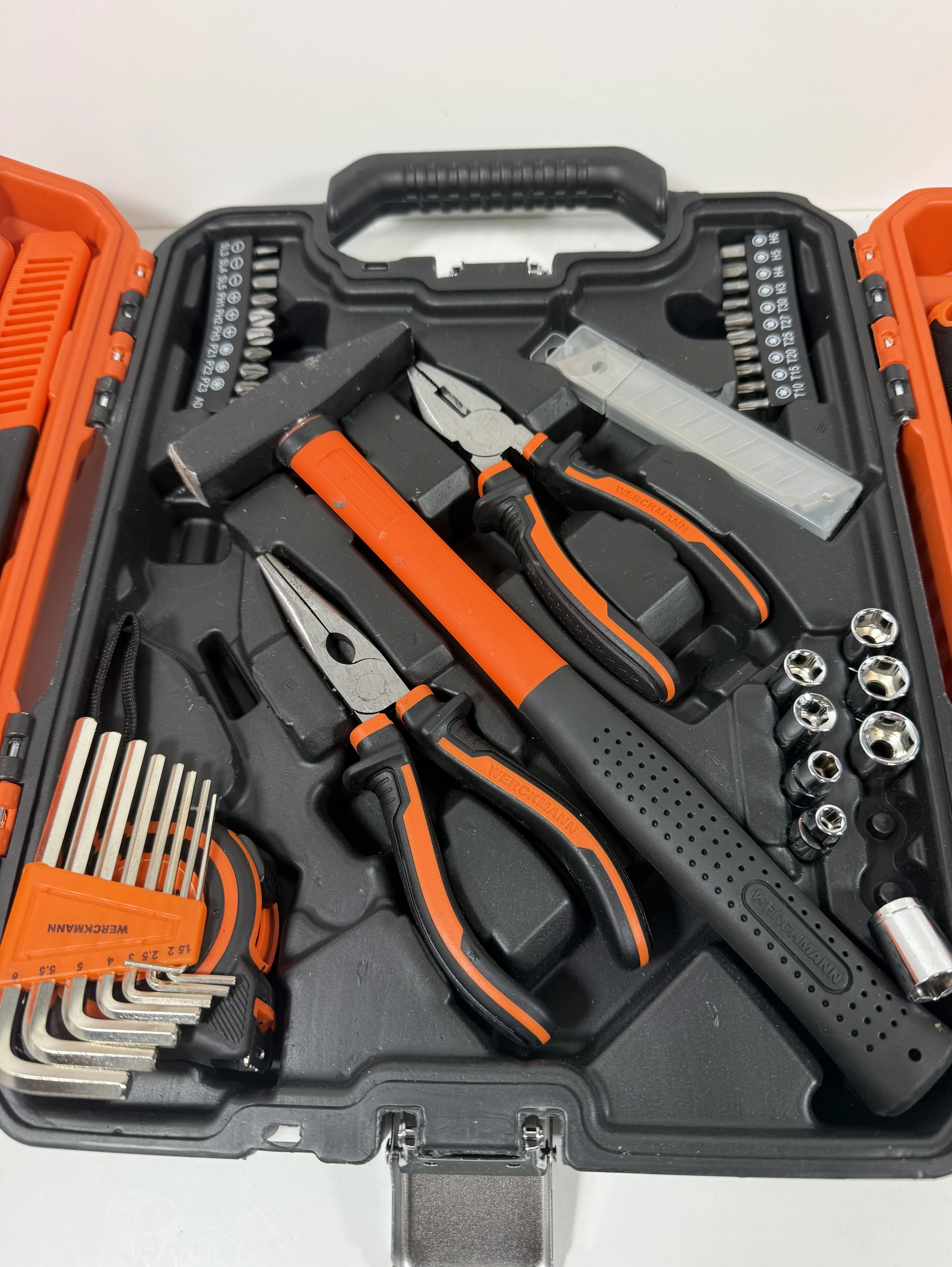 zestaw-narzedzi-werckmann-professional-tools-stan-11323-2